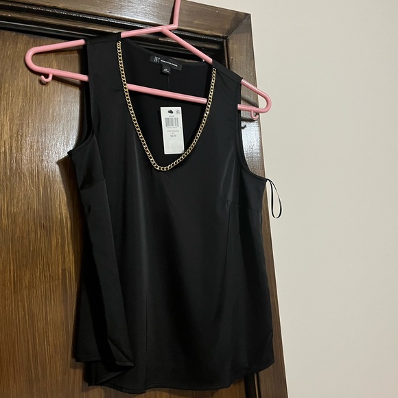I.N.C silky top with chain link decoration - Picture 1 of 7
